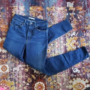 Levi's Mile High Super Skinny Jeans Size 30